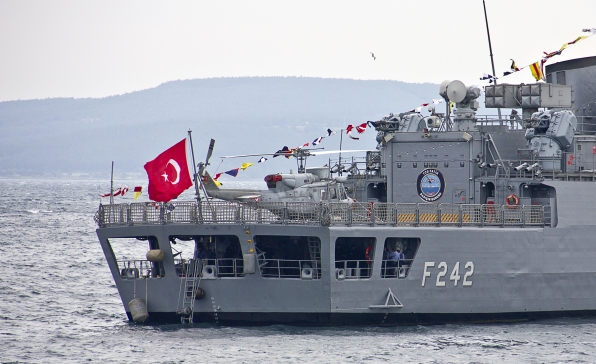 [이슈트렌드] 터키, 지역 안보와 국방력 강화에 노력
