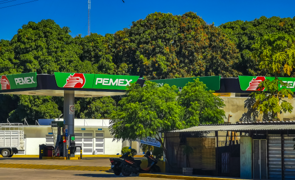 [이슈트렌드] 멕시코, 점진적인 석유 수출 감소 계획 발표